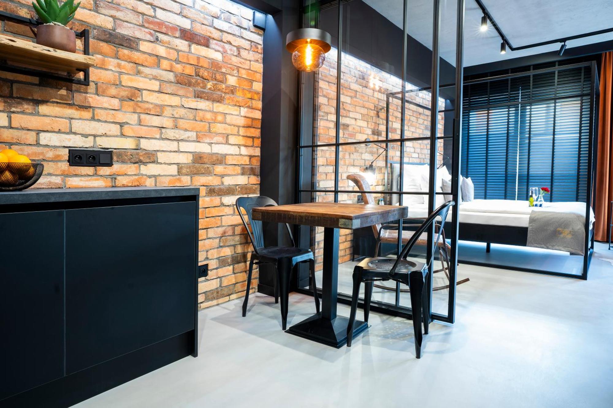 Aparthotel Zator Industrial 58 Jacuzzi ภายนอก รูปภาพ